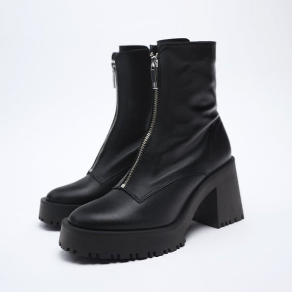 Zara Zippered Leather Heeled Ankle Boots size 6.5